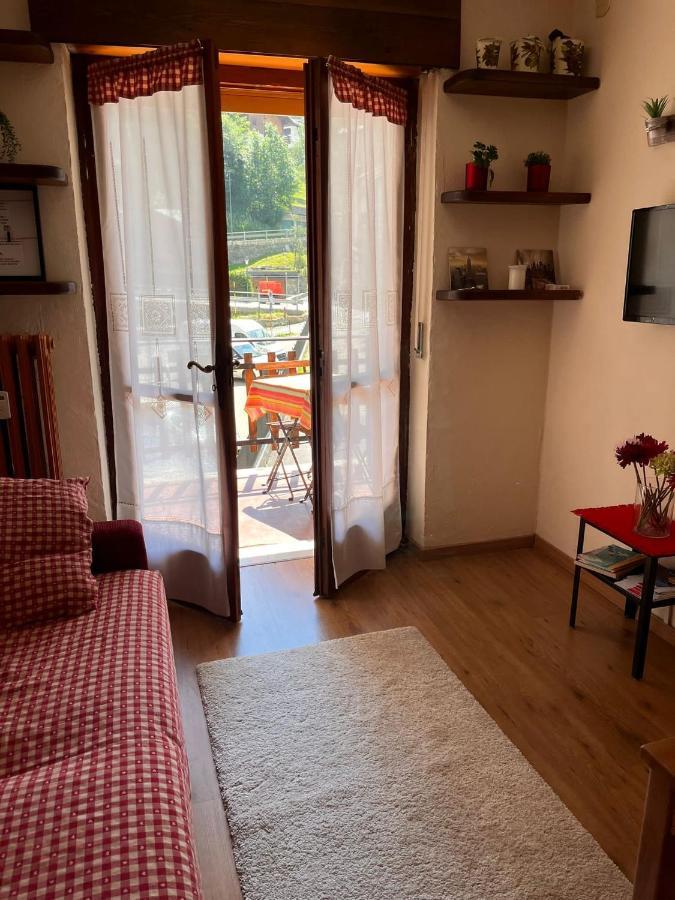 Il Piccolo Rifugio - Casa Valtournenche Apartment Bagian luar foto