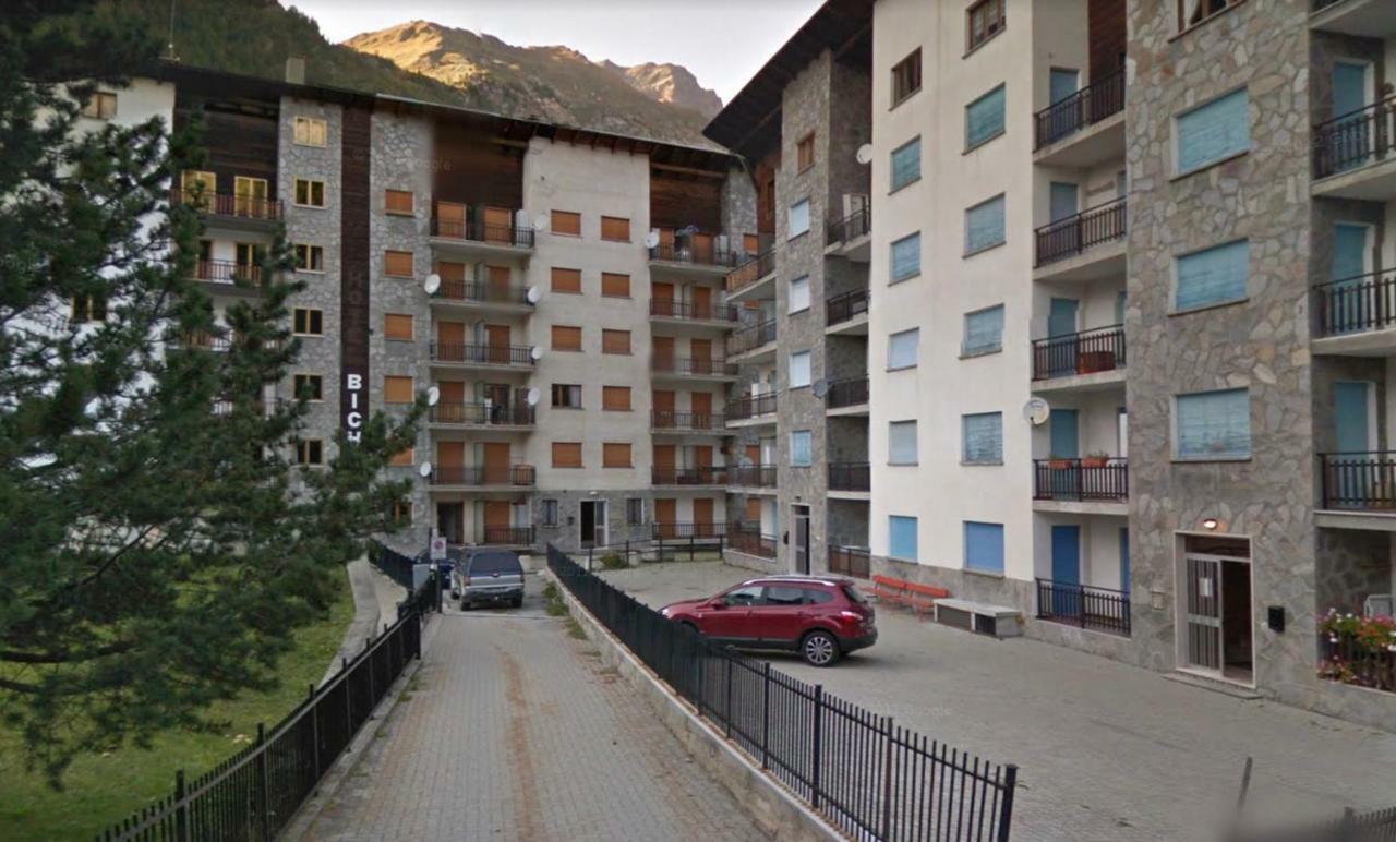 Il Piccolo Rifugio - Casa Valtournenche Apartment Bagian luar foto